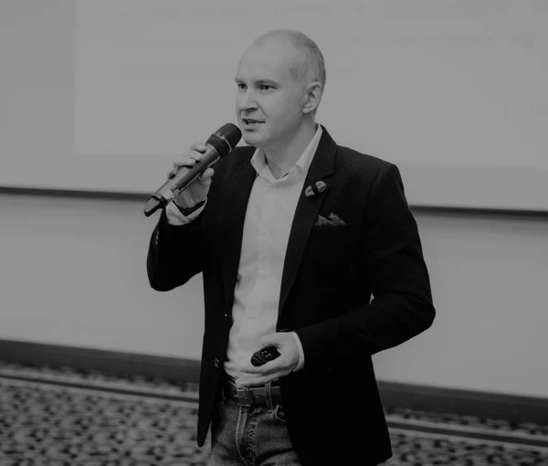 СЕРГЕЙ
МЕЙЕР